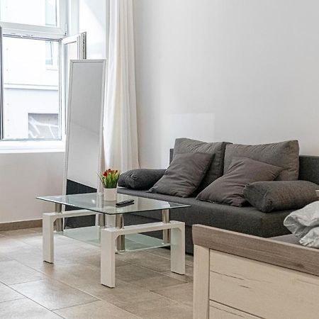 Homelike 2BR apt. Reumannpl. -perfect f. Longstays Wien Eksteriør bilde