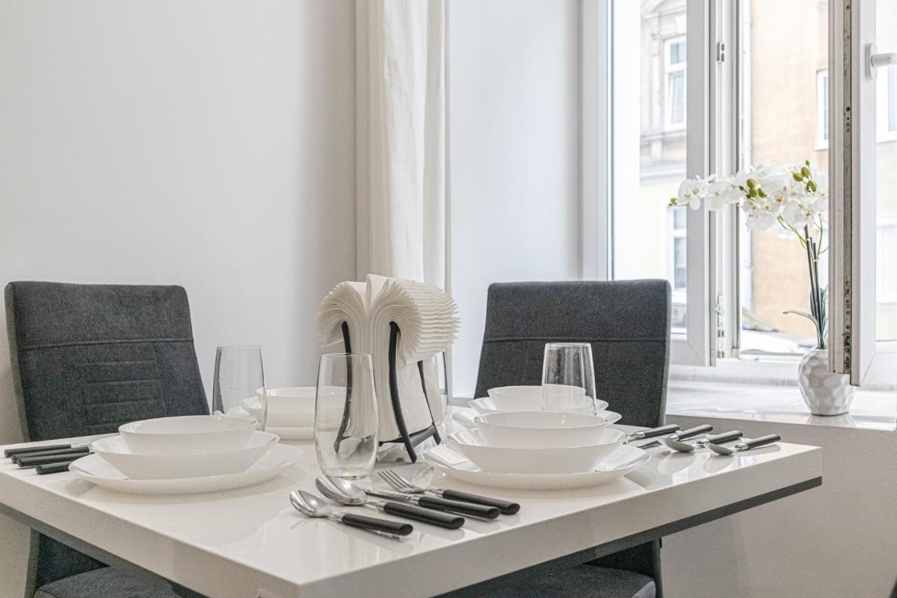 Homelike 2BR apt. Reumannpl. -perfect f. Longstays Wien Eksteriør bilde