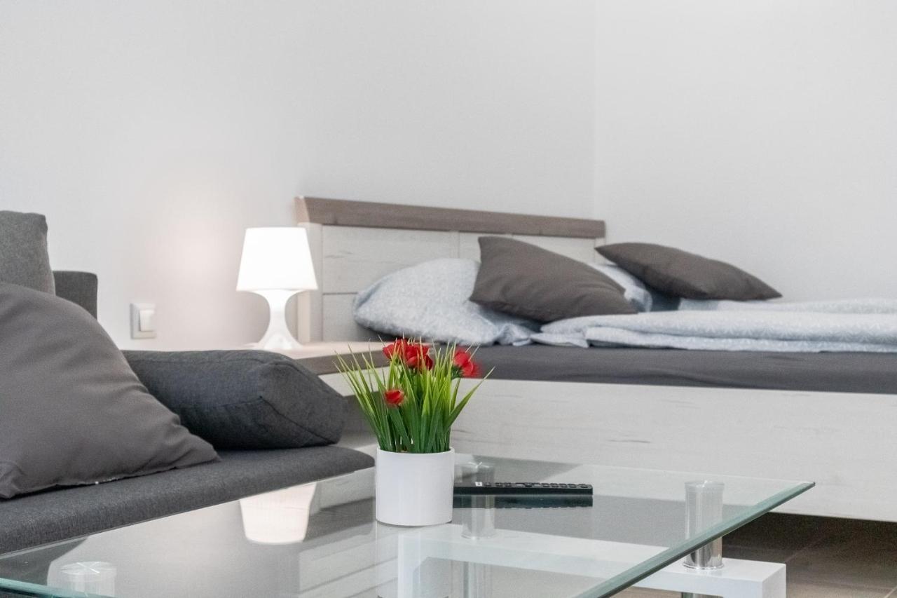 Homelike 2BR apt. Reumannpl. -perfect f. Longstays Wien Eksteriør bilde